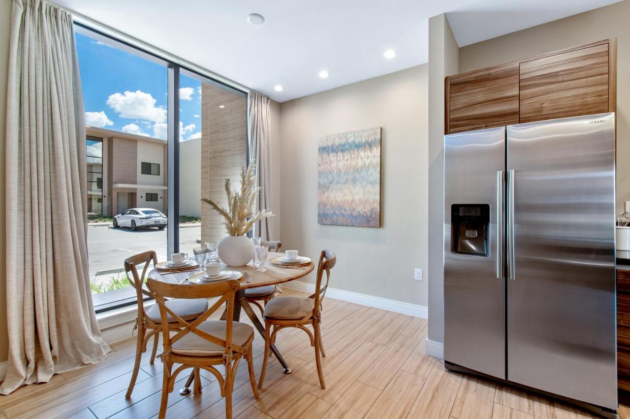 Beautiful Townhome Magic Village 1,5 Mile To Dis أورلاندو المظهر الخارجي الصورة